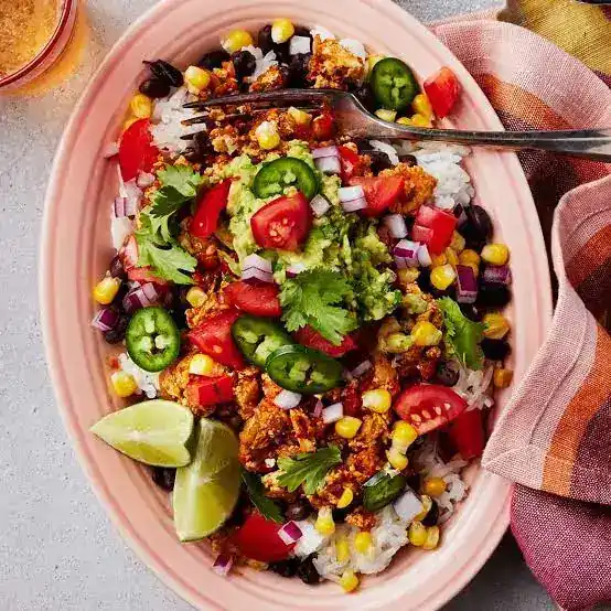 Saj & Salsa fresh fusion bowl